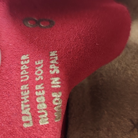 Yokono Made in Spain Red Wedged Sandals 8 - Picture 6 of 12